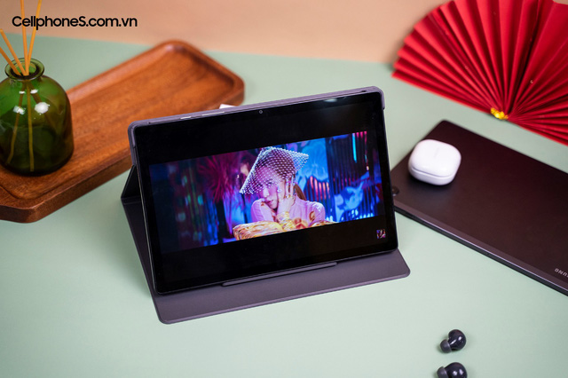 Top May Tinh Bang Dang Mua De Hoc Tap Lam Viec Online Dang Giam Gia Dip Tet Cf5 6288740 1