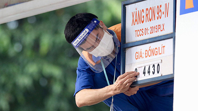 15h Chieu Nay Gia Xang Tiep Tuc Tang Manh Len Cao Nhat Trong Vong 17 Nam 901 6323418 1