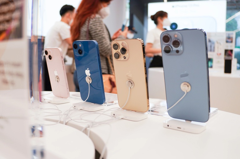 Nghich Ly Gia Iphone 12 Pro Max Cao Hon Iphone 13 Pro Max Tai Viet Nam Ad6 6330040