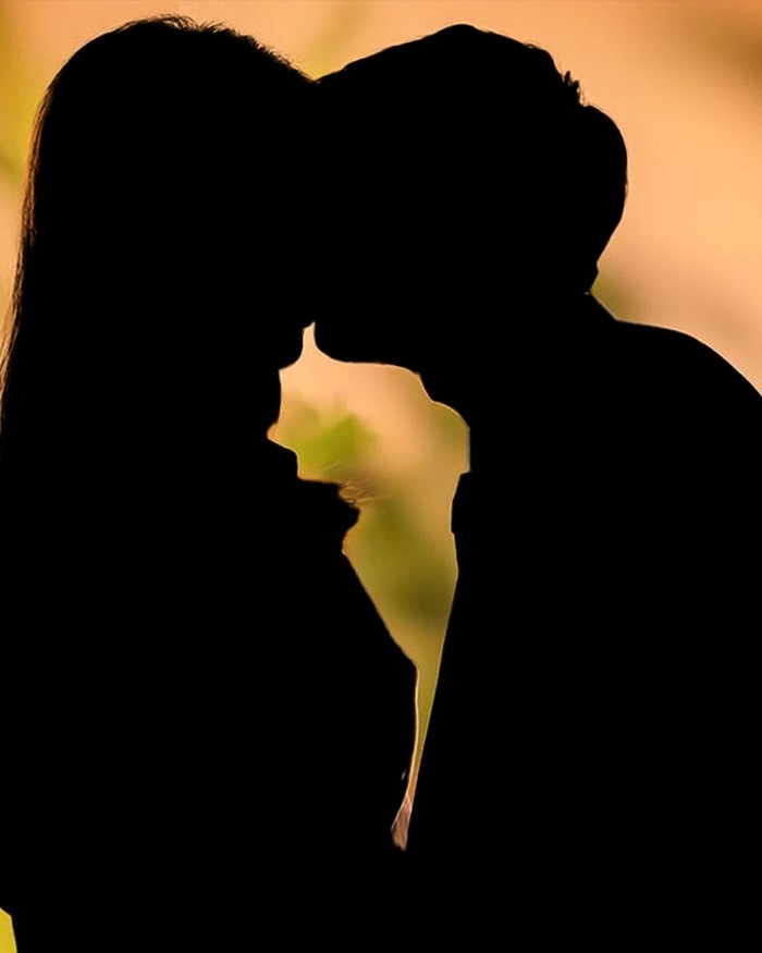 Choang Mot Sao Nam Vbiz Di Voi Gai La Vao Khach San Ngay Truoc Ngay Cuoi 349 6422637 2 1