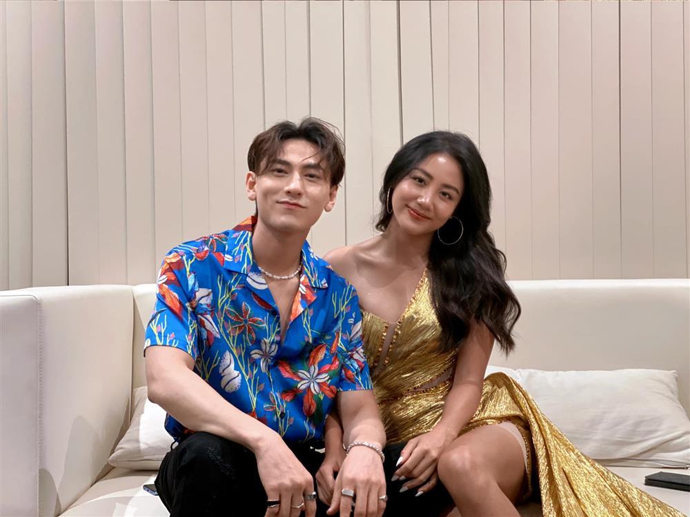 Van Mai Huong Cong Khai Nguoi Dan Ong 11 Nam Ai Nay Ngo Ngac 71b 6396201 1