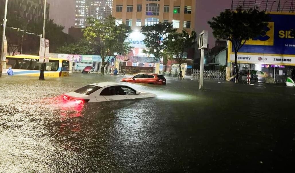 Những nguyên nhân gây ra ‘đại hồng thủy’ ngập lụt nặng ở Đà Nẵng