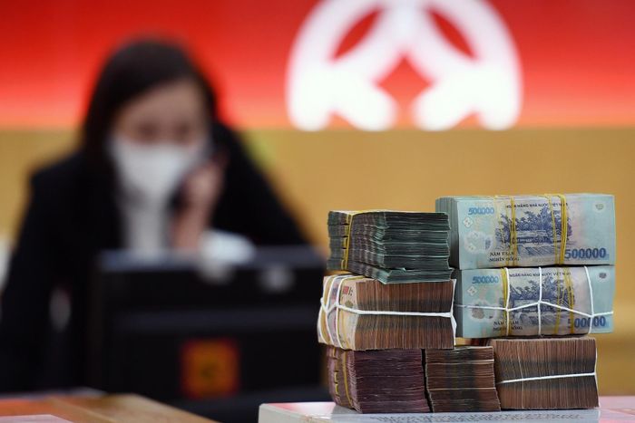 Lãi vay tăng nóng, tài xế công nghệ chật vật xoay tiền trả nợ