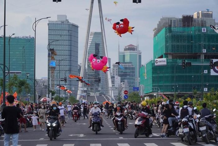 Cảnh báo tai nạn nguy hiểm từ việc thả diều