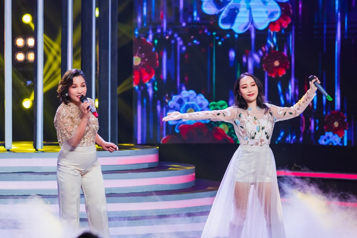 Diva Mỹ Linh đáp trả đúng 1 từ khi bị bảo… đi học lại thanh nhạc!