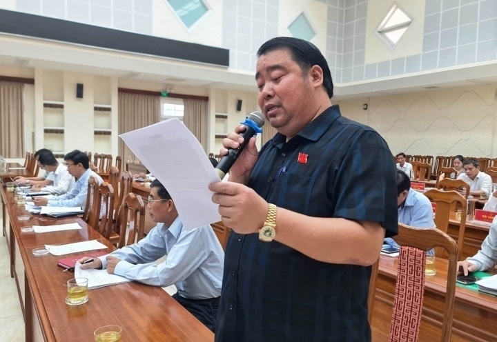 Ông Nguyễn Viết Dũng bị phạt 6,5 triệu vì dùng gậy golf đánh người