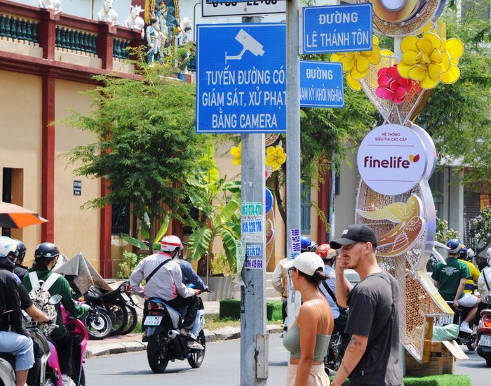 Nhiều đường phố ở TPHCM sai tên, trùng tên lạ kì