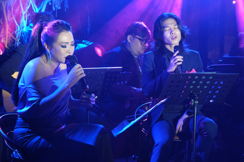 Phương Thanh đăng đàn trần tình khi có người giả mạo tự nhận làm quản lý