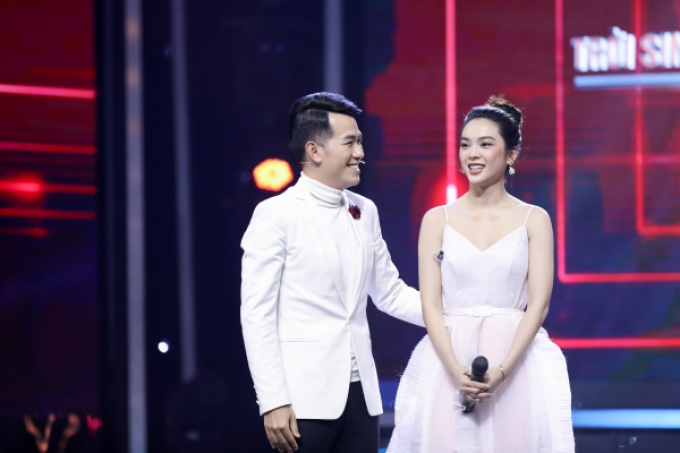 Tranh cãi diễn viên Quỳnh Lương đi thi hát, khán giả: “Hát cứ như đọc”