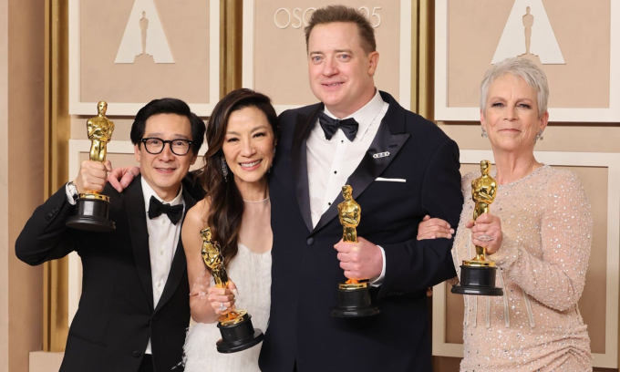 Oscar 2023: Khi những kỷ lục bị xô đổ