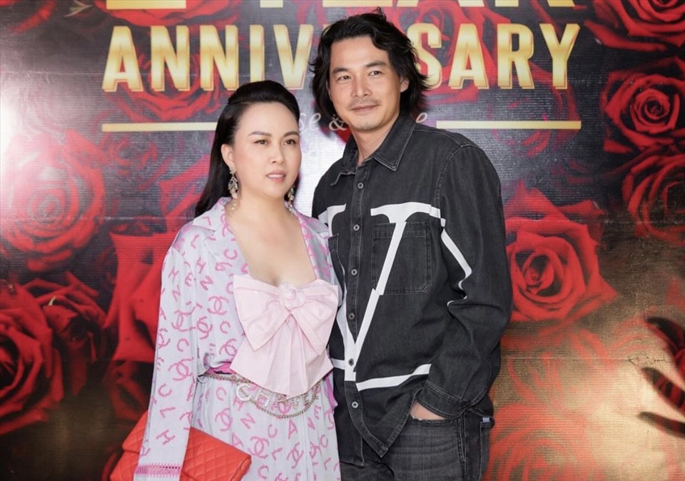 Sao Việt vỡ nợ