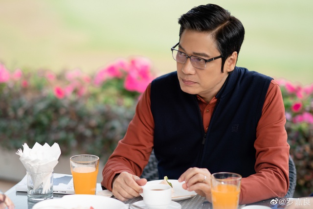 Tài tử La Gia Lương tức giận vì bị đồn mắc ung thư, đang hấp hối