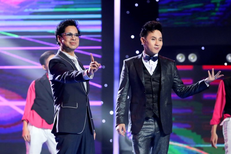 Gây tranh cãi về việc nhảy nhót trên sân khấu, Ngọc Sơn nói gì?