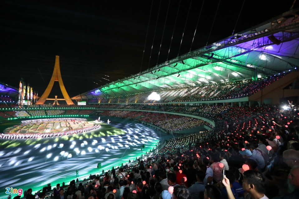 SEA Games 32 chính thức bắt đầu