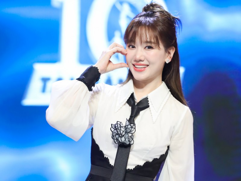 Hari Won nói sai tiếng Việt trên sóng, còn bao lần gây ồn ào?