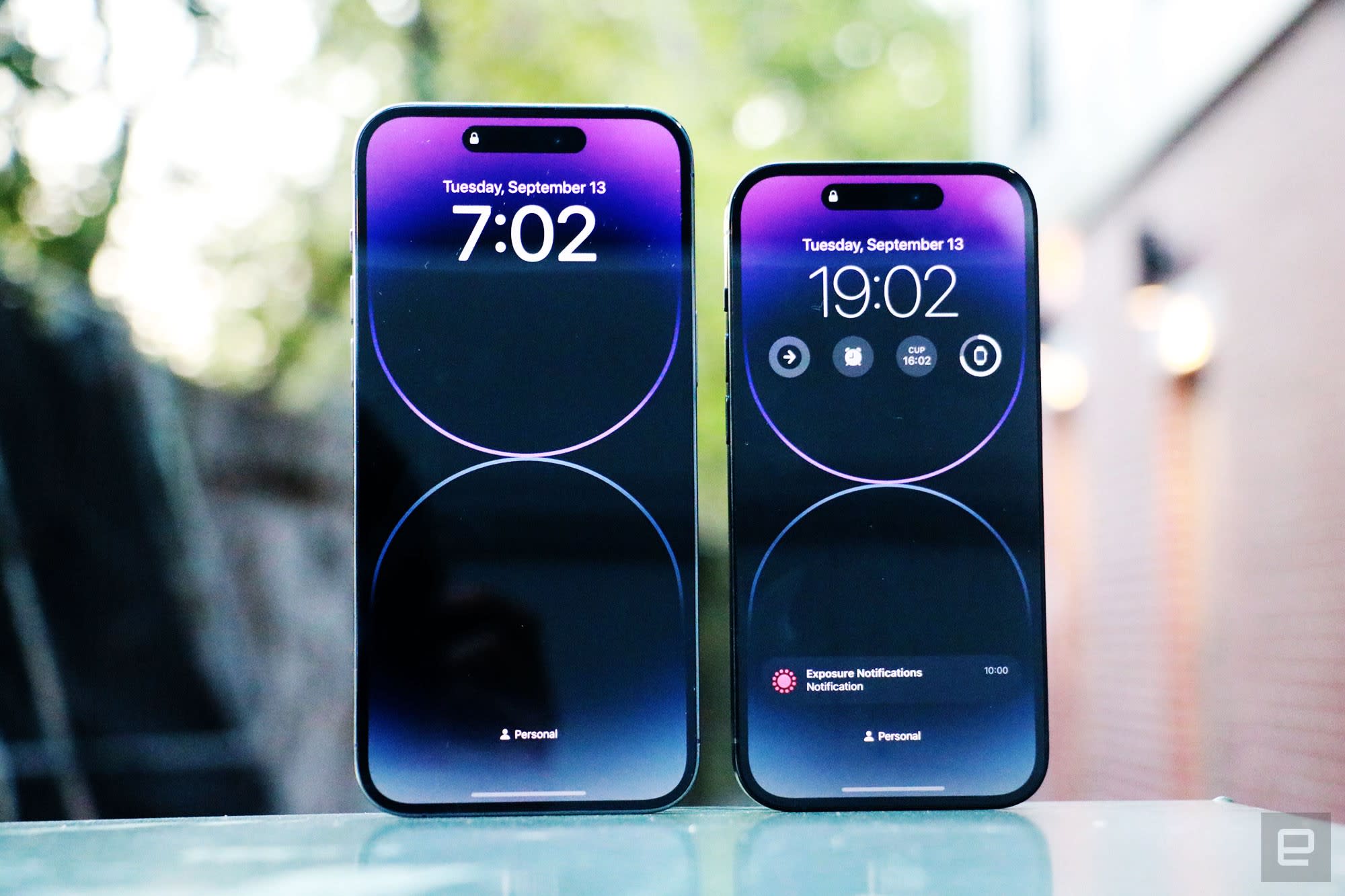 iPhone 14 bỗng ‘chạm đáy’, giá rẻ ngang ngửa iPhone 13