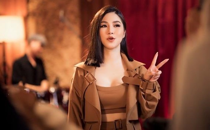 Hương Tràm chính thức lên tiếng về tin bỏ showbiz, sang Mỹ sinh con