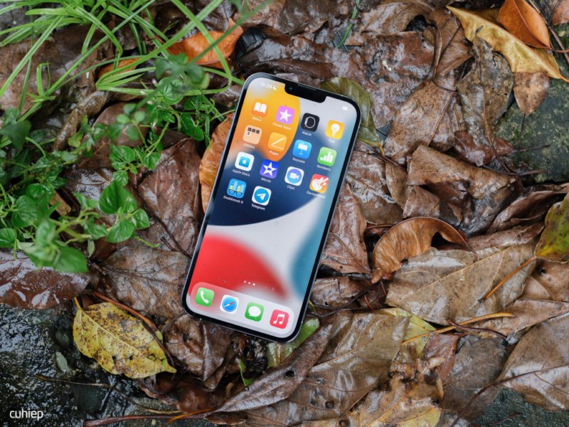 5 lý do khiến iPhone thường mắc hơn điện thoại Android