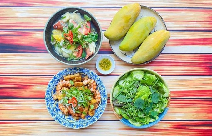 Gợi ý mâm cơm 3 món ngon và dễ làm cho ngày đầu tuần bận rộn