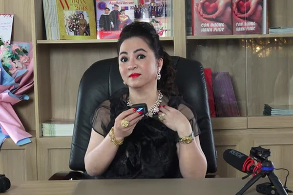 Công an thông tin việc xử lý các trang mạng bị tố xúc phạm bà Nguyễn Phương Hằng