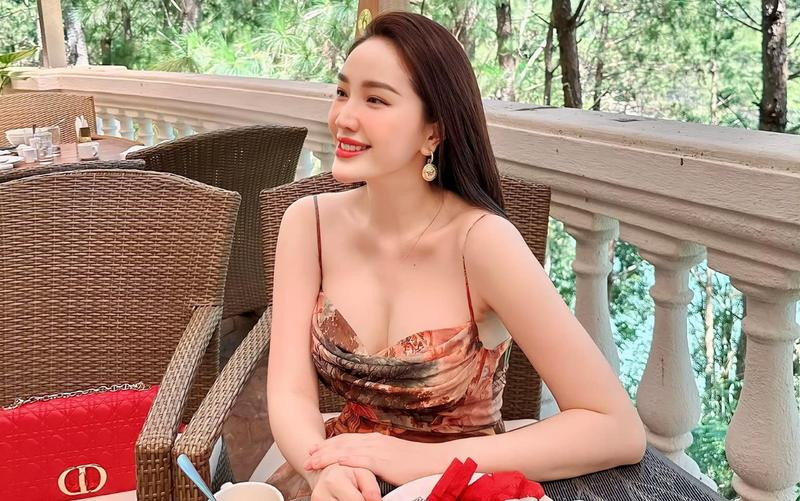 Ca khúc của Bảo Thy được ca sĩ nước ngoài ‘bê nguyên xi’ hát lại