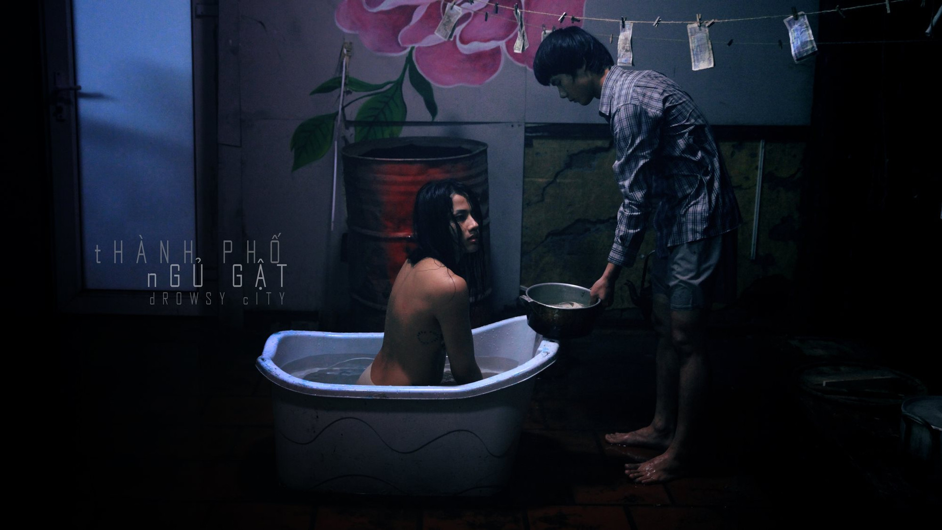 Phim Việt ngập cảnh nóng và bạo lực vượt vòng kiểm duyệt, gây khó hiểu