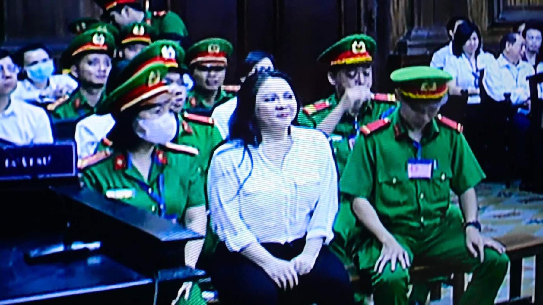 Nguyễn Phương Hằng bị tuyên phạt 3 năm tù