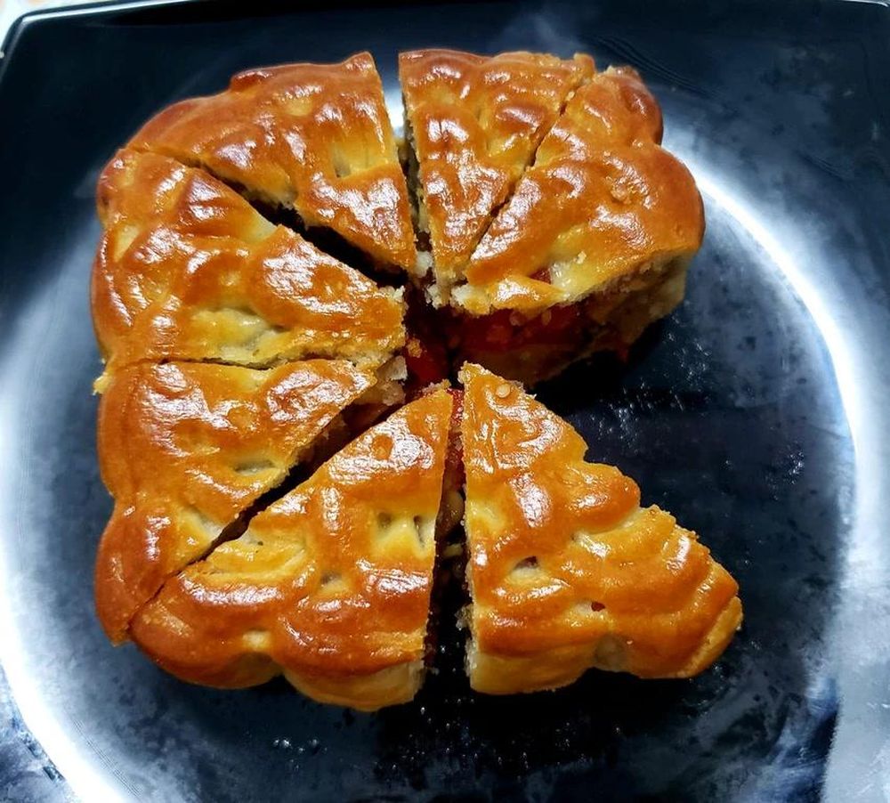 Mua bánh trung thu đại hạ giá cần lưu ý điều gì?