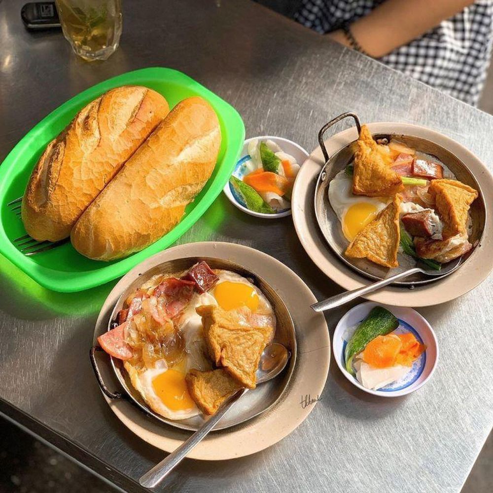 5 tiệm bánh mì nổi tiếng, có tuổi đời trên 50 năm tại TP.HCM