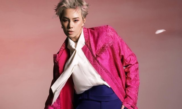 Hà Kino gây tranh cãi khi đáp trả nhận xét của khán giả trong ‘Chị đẹp đạp gió rẽ sóng’