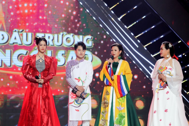 Quán quân Đấu Trường Ngôi Sao 2023 Dương Hồng Loan từng đi hát không lương ở quán nhậu