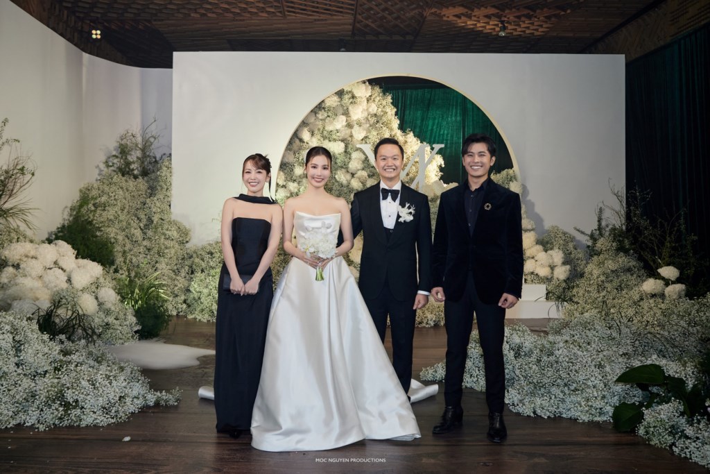Gần như cả showbiz Việt quy tụ ở lễ cưới Diễm My 9X