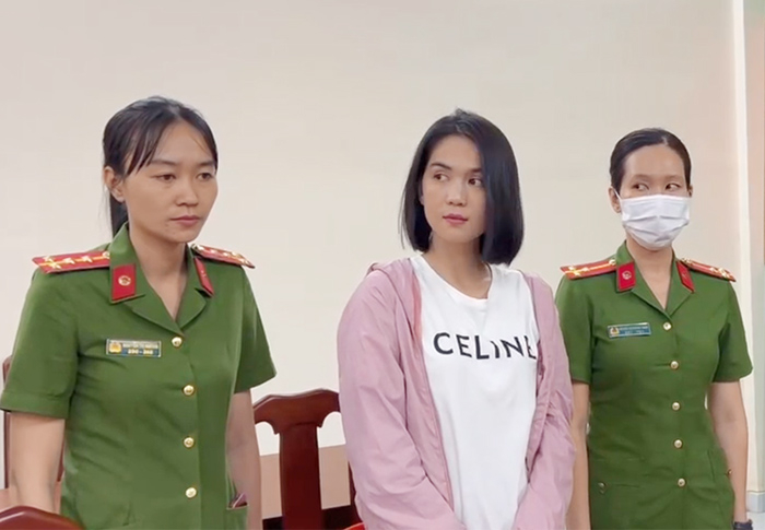 Ngọc Trinh và loạt sao Việt vướng ồn ào tai tiếng nhất năm 2023