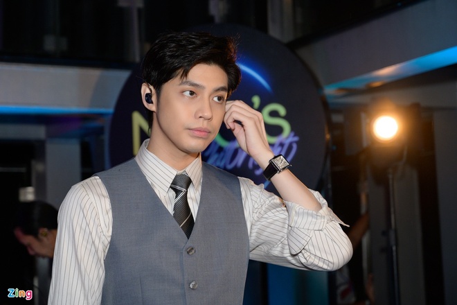 Noo Phước Thịnh và loạt sao phản ứng sao khi bị đồn nghiện ngập?