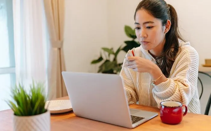 Tiết kiệm tiền tốt có thể giúp bạn dần giàu lên