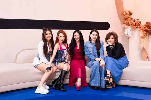 ‘Chị Đẹp Đạp Gió Rẽ Sóng’ gây bức xúc vì số điểm đội diva Hồng Nhung thấp kỷ lục