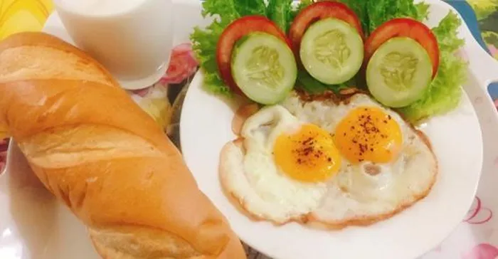 Vì sao nên ăn bữa sáng thường xuyên? Tìm hiểu 3 món sau dễ làm tại nhà nhưng đầy dưỡng chất