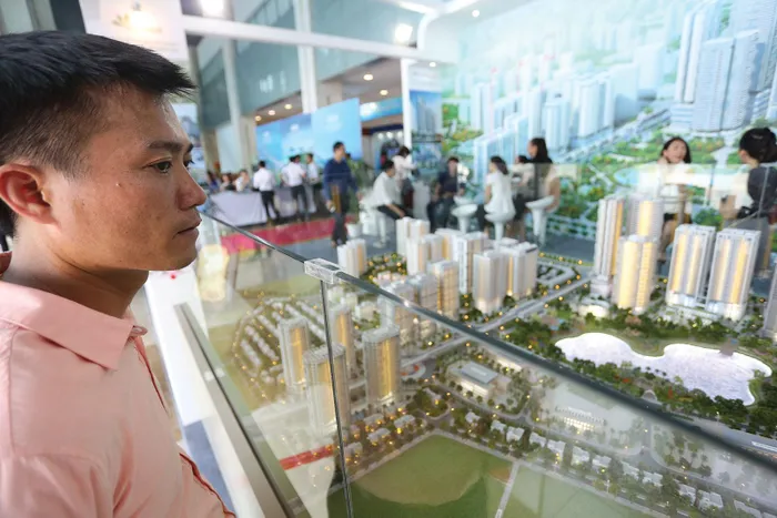 Vay mua nhà: ‘Liệu cơm gắp mắm’