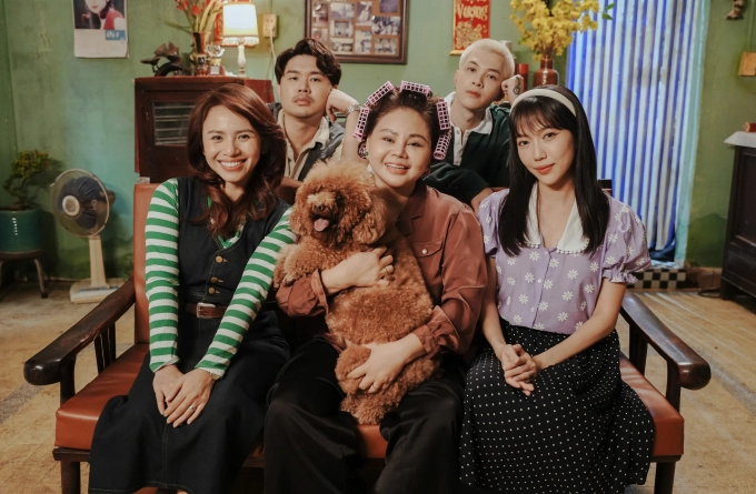 Phim ‘Gặp lại chị bầu’ còn… thiếu ‘muối’