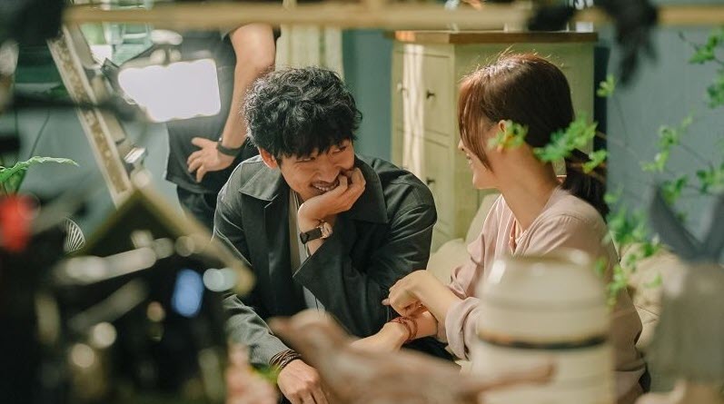 Học sinh xem phim ‘Mai’ dán nhãn 18+, Bộ VHTTDL nói gì?