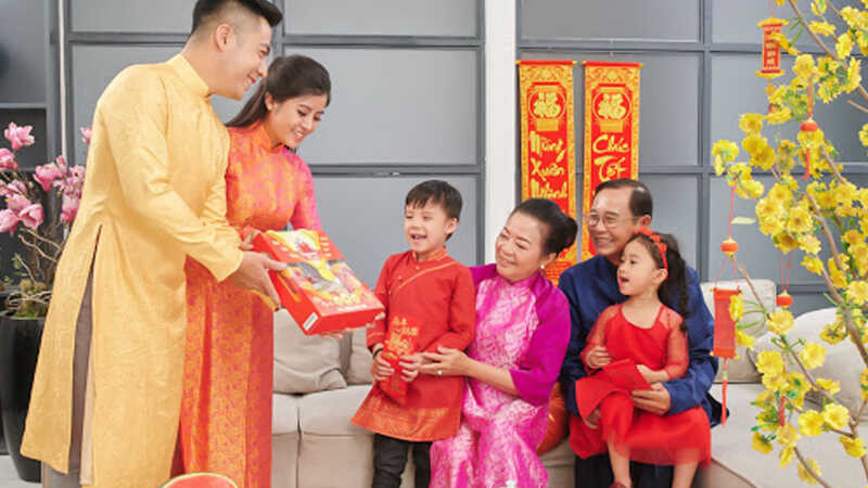 Mùng 2 Tết năm Giáp Thìn 2024 nên làm gì để may mắn, thuận lợi cả năm?