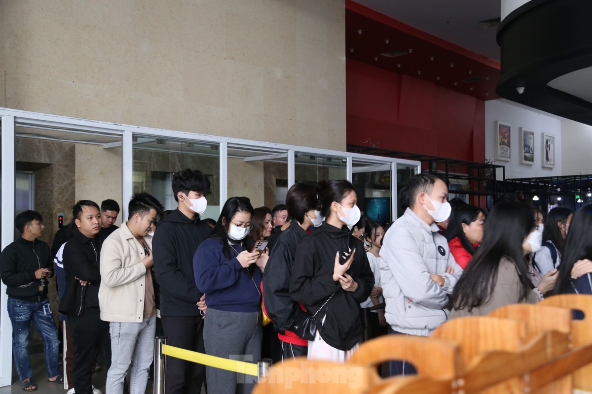 Vượt hơn 80km để săn vé ‘Đào, phở và piano’