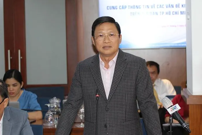 Việc Eximbank tính ‘lãi kép’ có đúng?