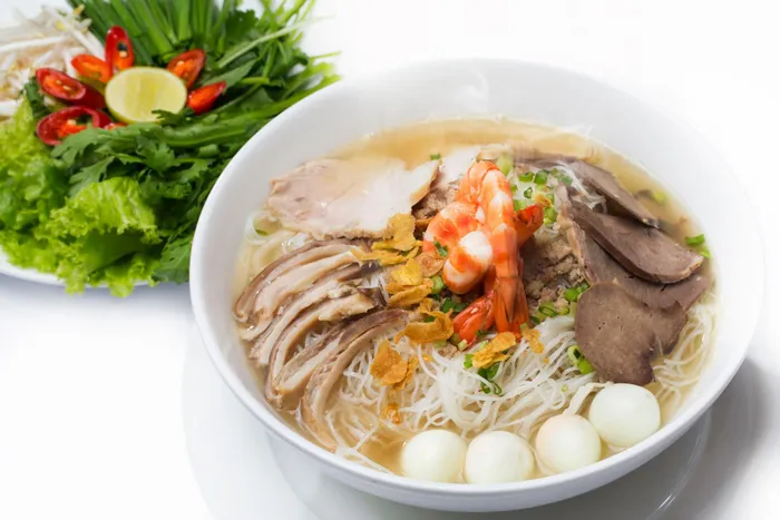 Ăn uống như người Sài Gòn: 5 món ăn phải thử ở TPHCM