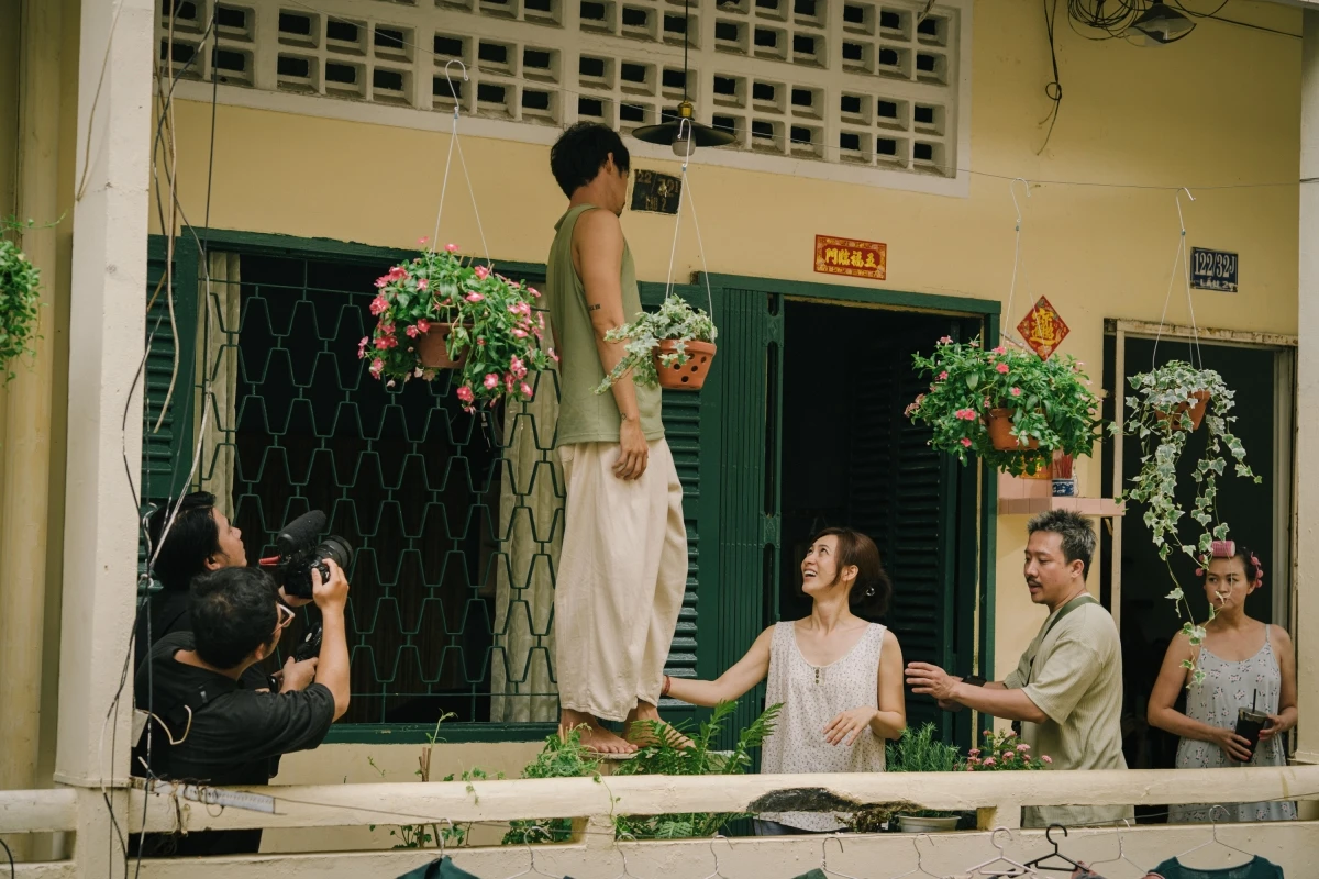 Phim Việt kiếm trăm tỷ, diễn viên nhận cát-xê ra sao?