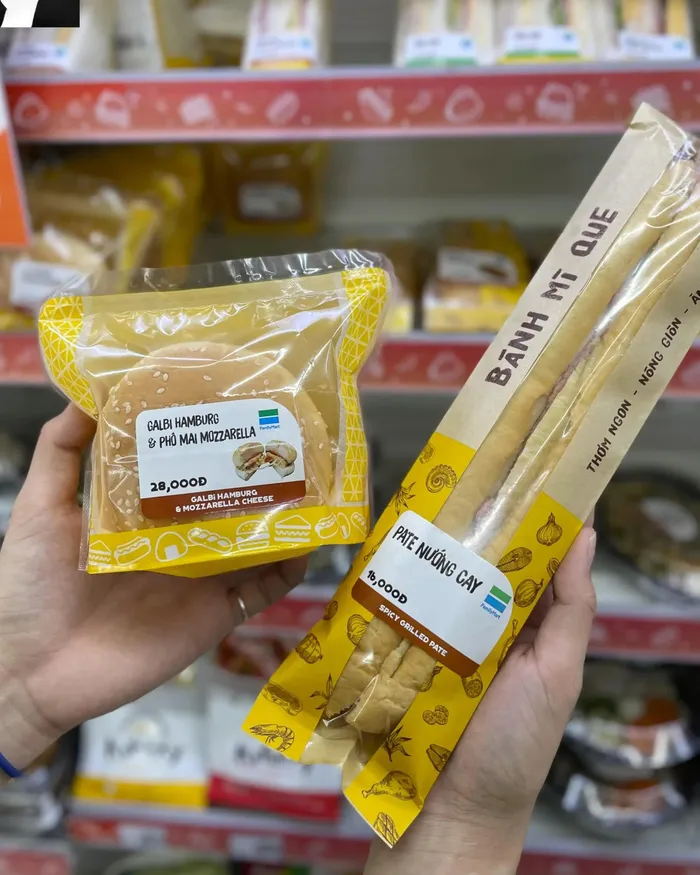 So sánh bữa trưa tại cửa hàng tiện lợi của dân văn phòng TP.HCM