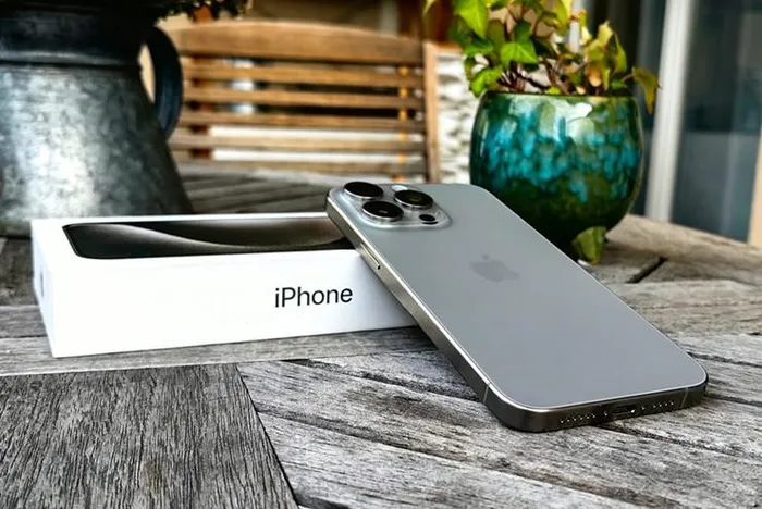 Người dùng đang chán smartphone khiến doanh số iPhone sụt giảm?