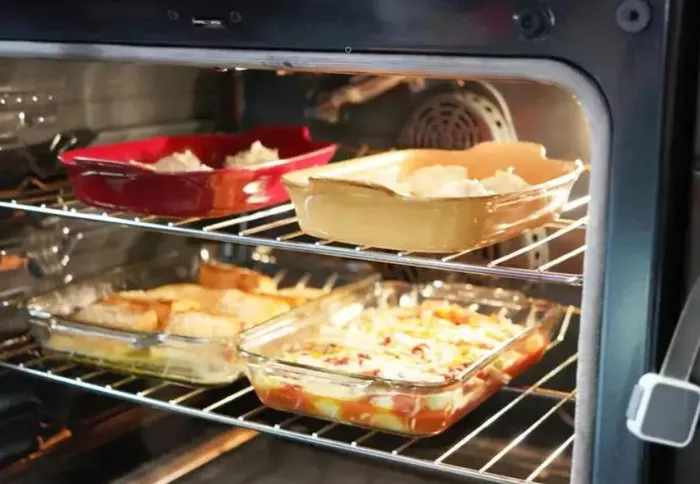 7 loại thực phẩm bạn không bao giờ nên hâm nóng kẻo rước độc vào người