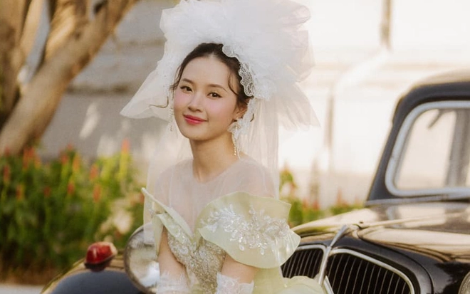 Midu “tụt dốc” sau khi công bố sắp cưới chồng doanh nhân