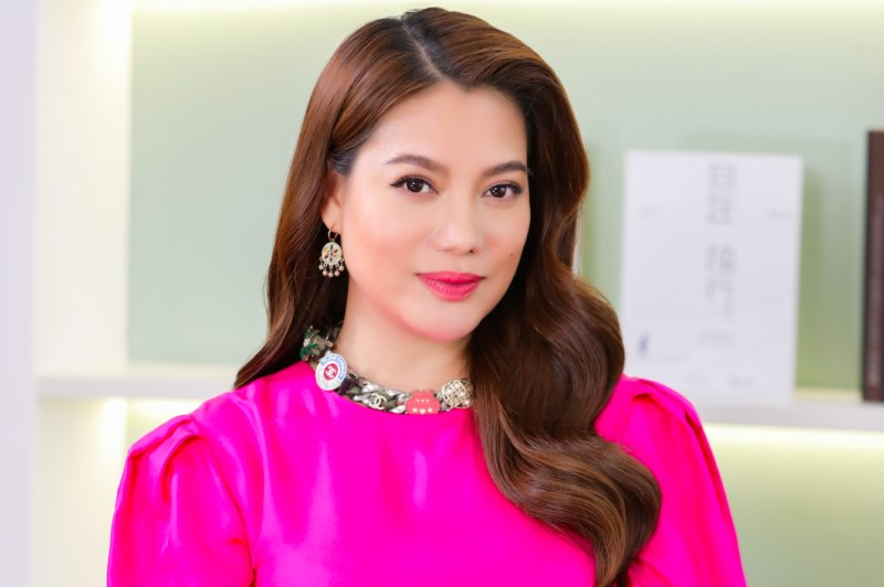 Trương Ngọc Ánh đăng đàn đòi nợ 24 tỷ đồng